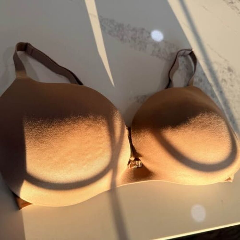 Victoria’s Secret Lined Demi Bra, 38DDD, Beige, C7384